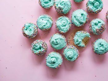 Fantastic Frosted Vanilla Cupcakes